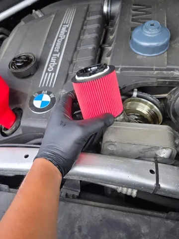2017 BMW X5: Oil change