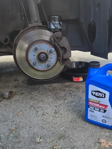 2007 Toyota Yaris: Diagnostic & oil change